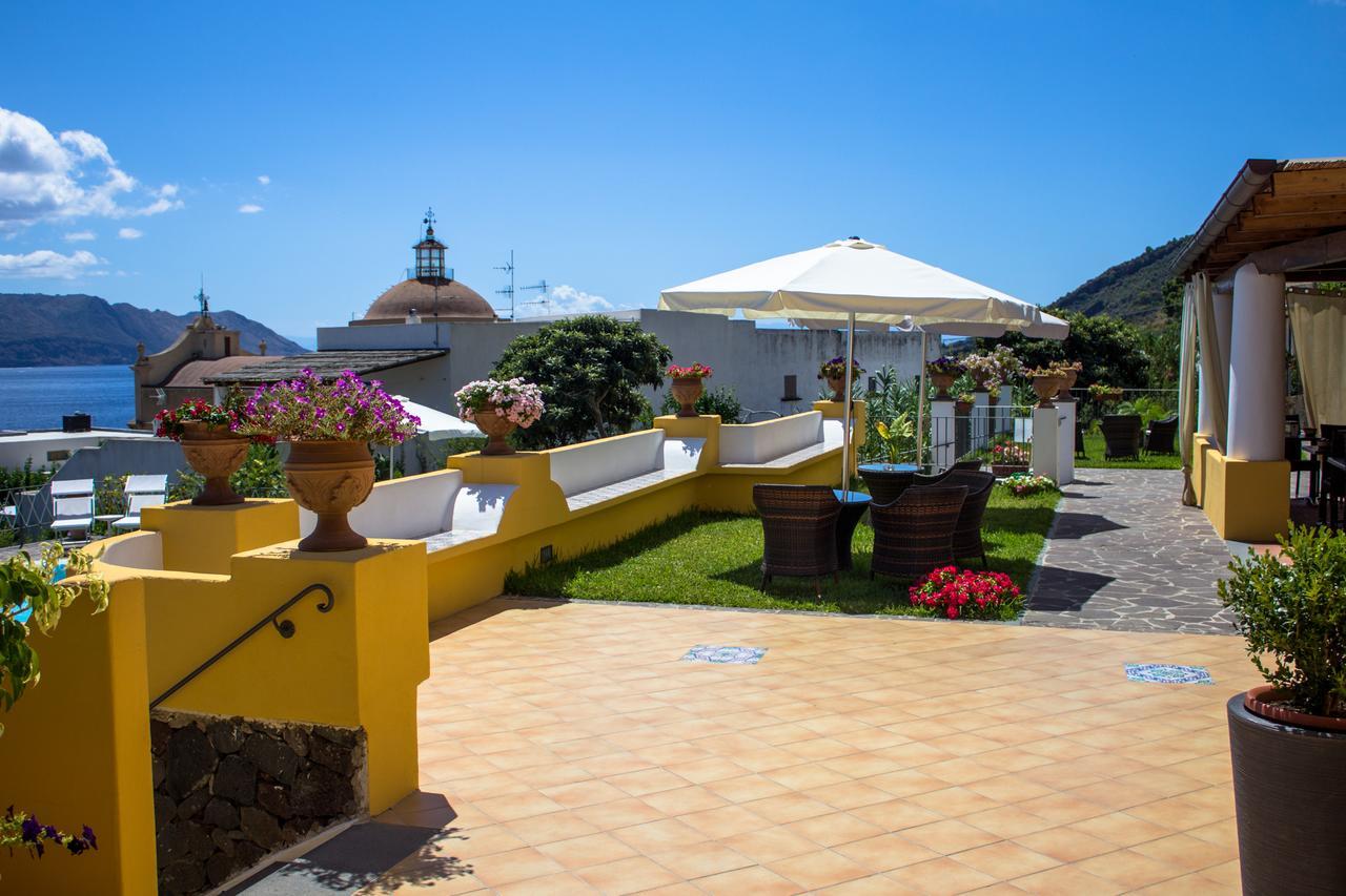 Hotel Arcangelo - Salina 圣马丽娜－萨利娜 外观 照片